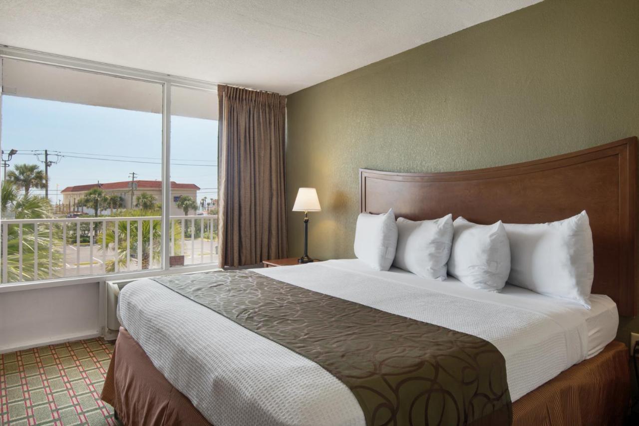 Baymont By Wyndham Panama Stadt Exterior foto